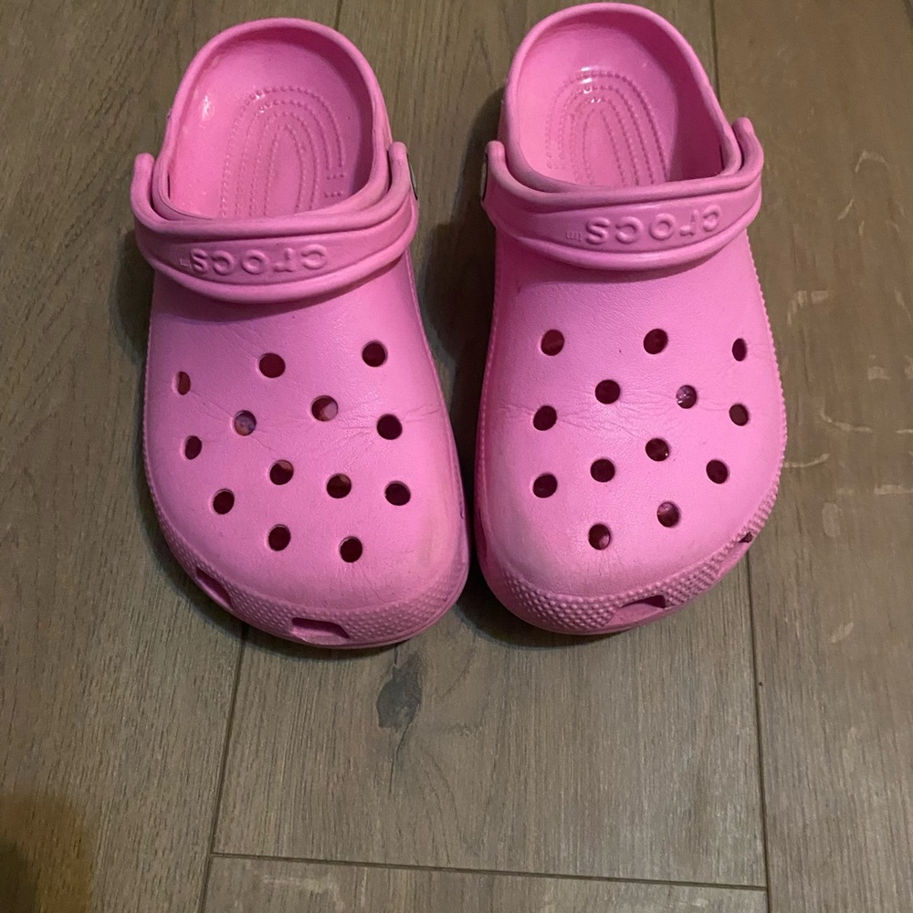 CROCS Pink